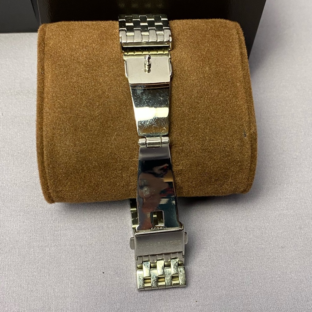 Michael Kors Darci Bracelet Watch View 4
